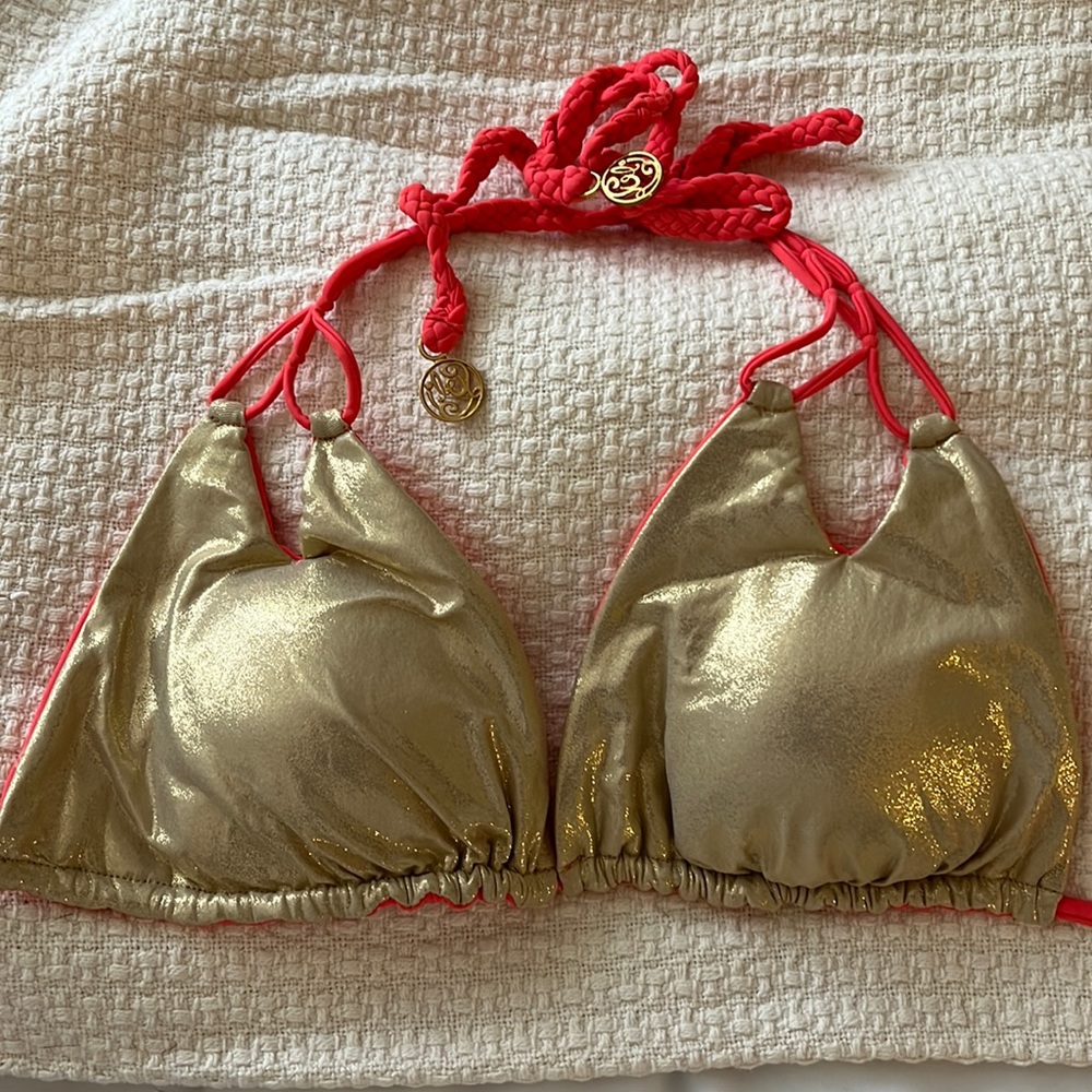 NEW reversible lulifama bikini top SZ.XL